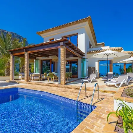 Villa Anis By Plusholidays