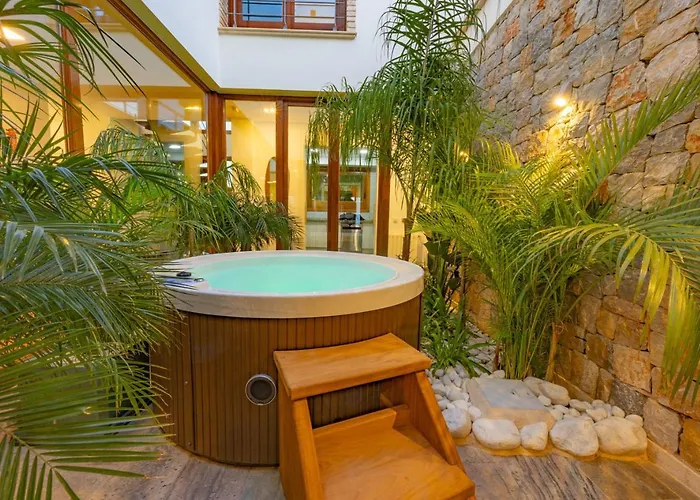 Anis By Plusholidays Villa *