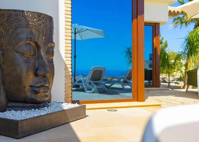 Anis By Plusholidays Villa *