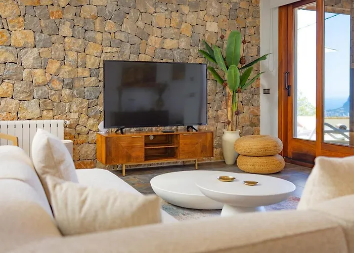 Anis By Plusholidays Villa *